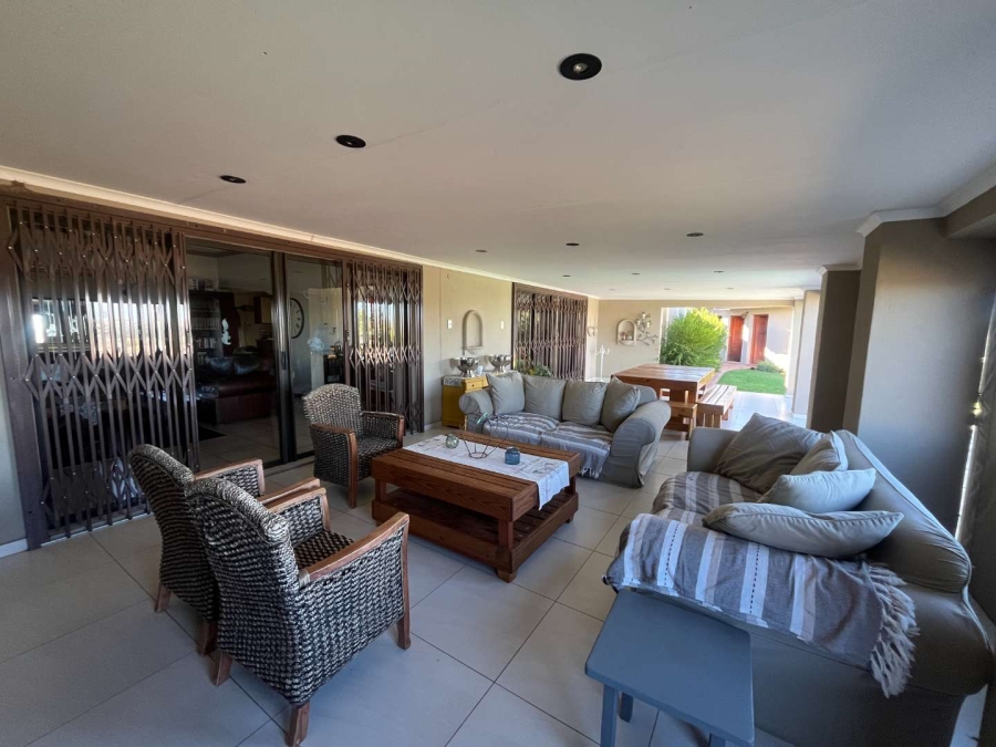 4 Bedroom Property for Sale in Keidebees Northern Cape
